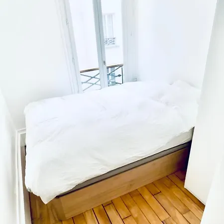 Secured Elegant And Chic Area Of
